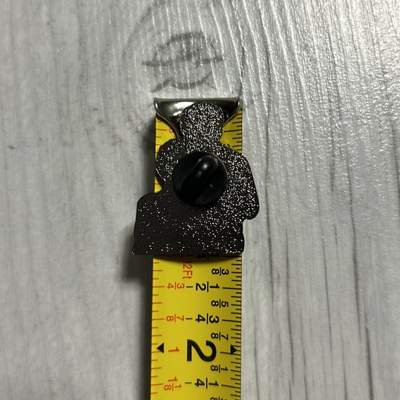 Step Brothers Dale and Brennan family portrait enamel pin - Picture 5 of 5